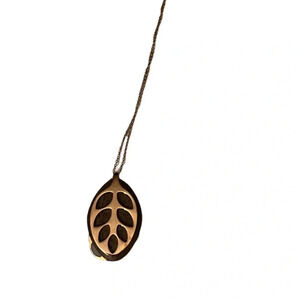 Leaf  necklace​